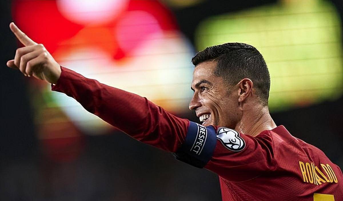 关于里程碑夜！辽宁本钢官宣签约，葡超今晨刷纪录，目标明确，年轻球员得到机会的信息