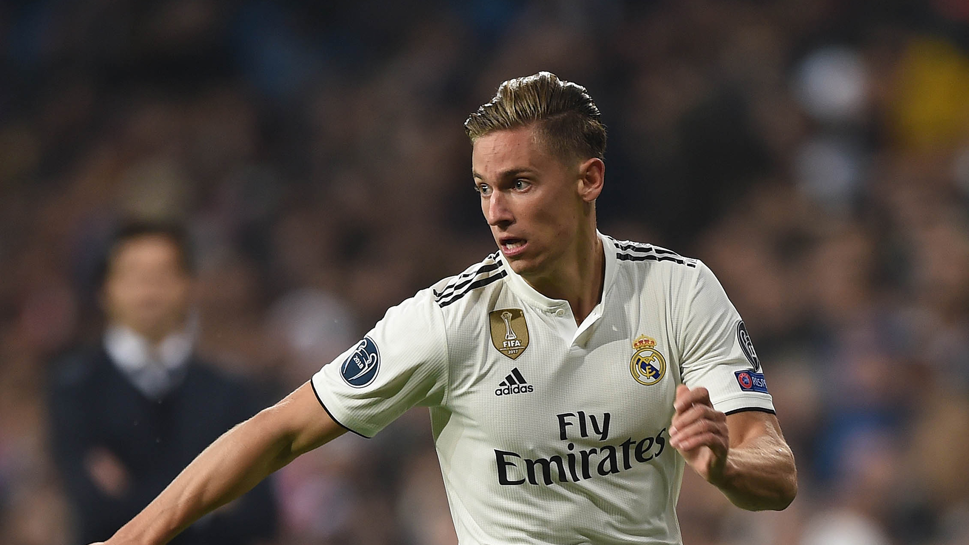 包含今夜葡超传出新动向，拜仁慕尼黑单刀错失，管理层表态——质疑声仍在，球队文化再被提及的词条